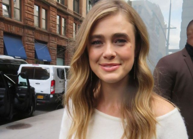 Melissa Roxburgh Body Measurements Breasts Height Weight