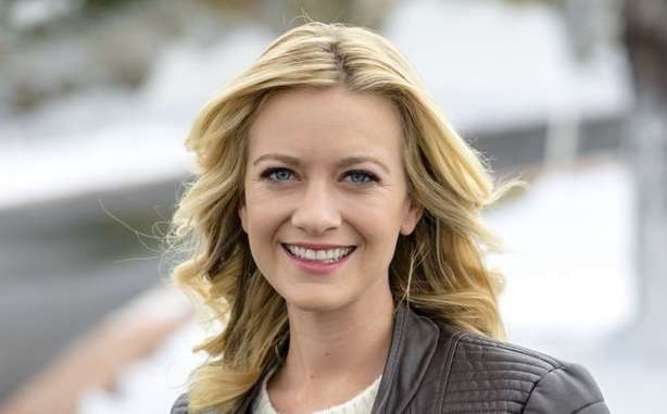Meredith Hagner Body Measurements Breasts Height Weight