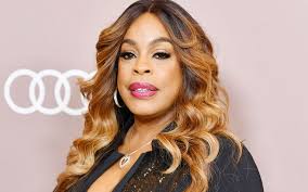 Niecy Nash Body Measurements Breasts Height Weight
