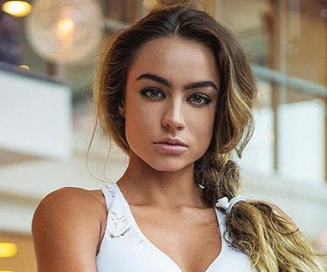 Sommer Ray Body Measurements Breasts Height Weight