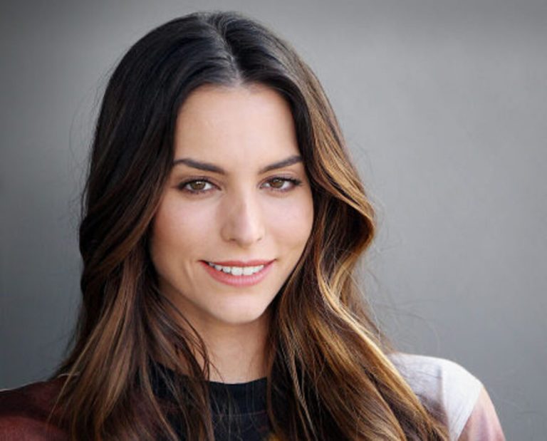 Genesis Rodriguez's Body Measurements Including Breasts, Height and ...