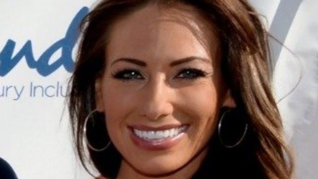 Holly Sonders Measurements Bra Size Height Weight