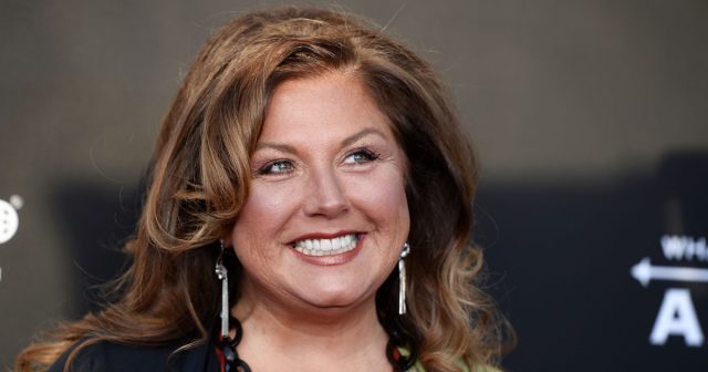 Abby Lee Miller's Body Measurements Breasts Height Weight