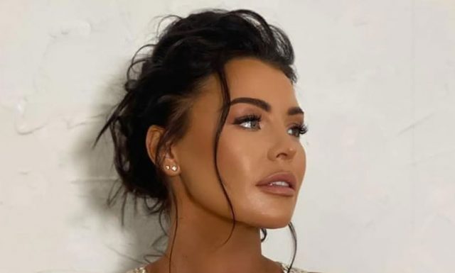 Jess Wright's Body Measurements Breasts Height Weight