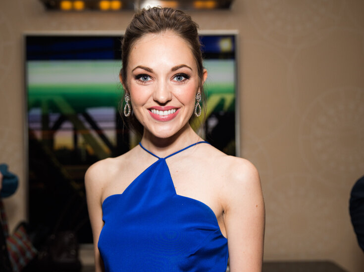 Laura Osnes' Body Measurements Breasts Height Weight