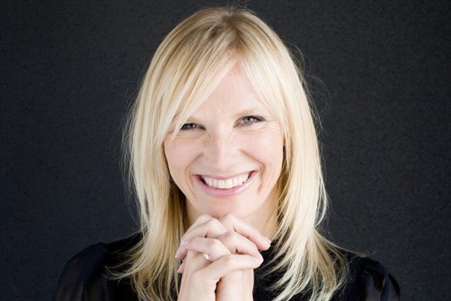 Jo Whiley Breast Size