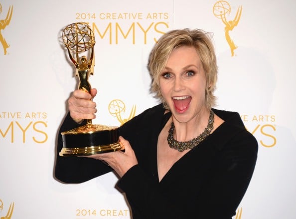 Jane Lynch Body Measurements Breasts Height Weight