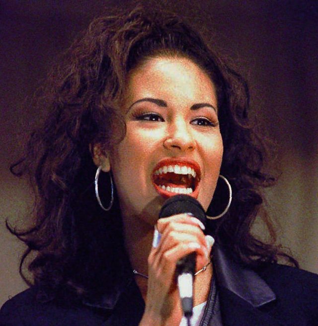 Selena Quintanilla Body Measurements Breasts Height Weight